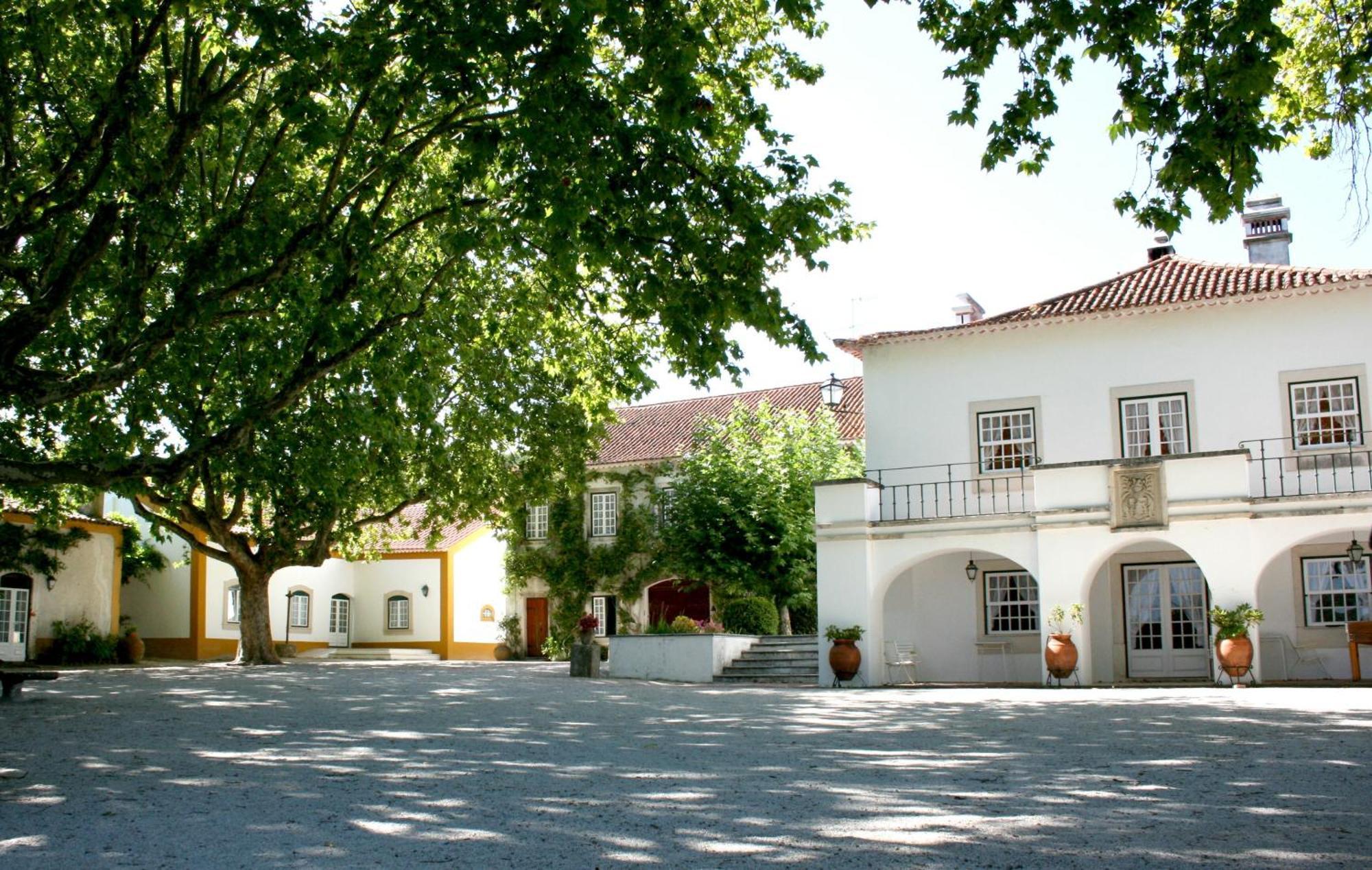 Villa Quinta Da Alcaidaria Mor Ourém Exterior foto
